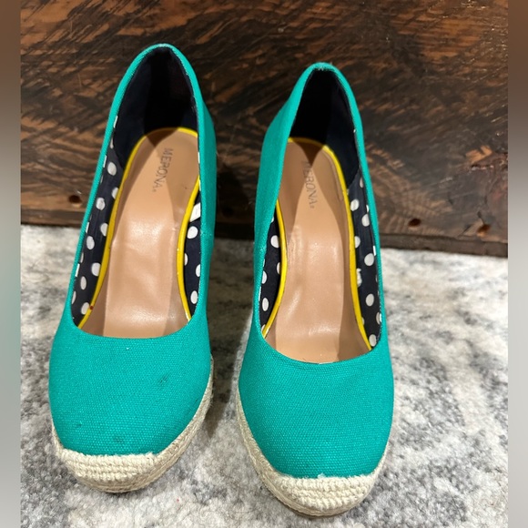 Green Wedges - Picture 5 of 5